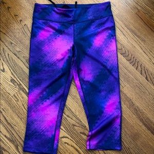 NWOT purple and pink Xersion Capri